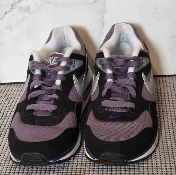 Nike Air Max Correlate Purple Silver Womans Sneakers Shoes 511417-500 Size 5.5 - Picture 3 of 9